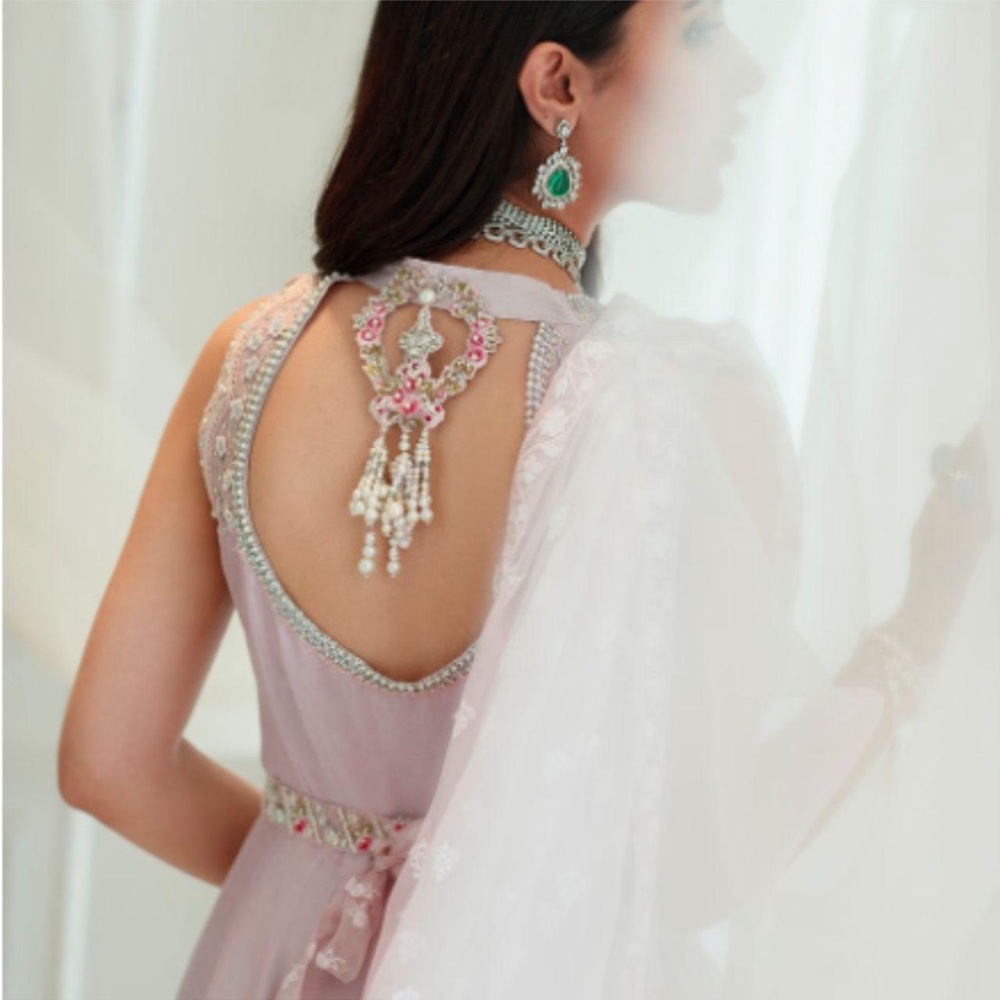 Farah Talib Aziz Magnolia Rose Saree Dress - Picture 2 of 4